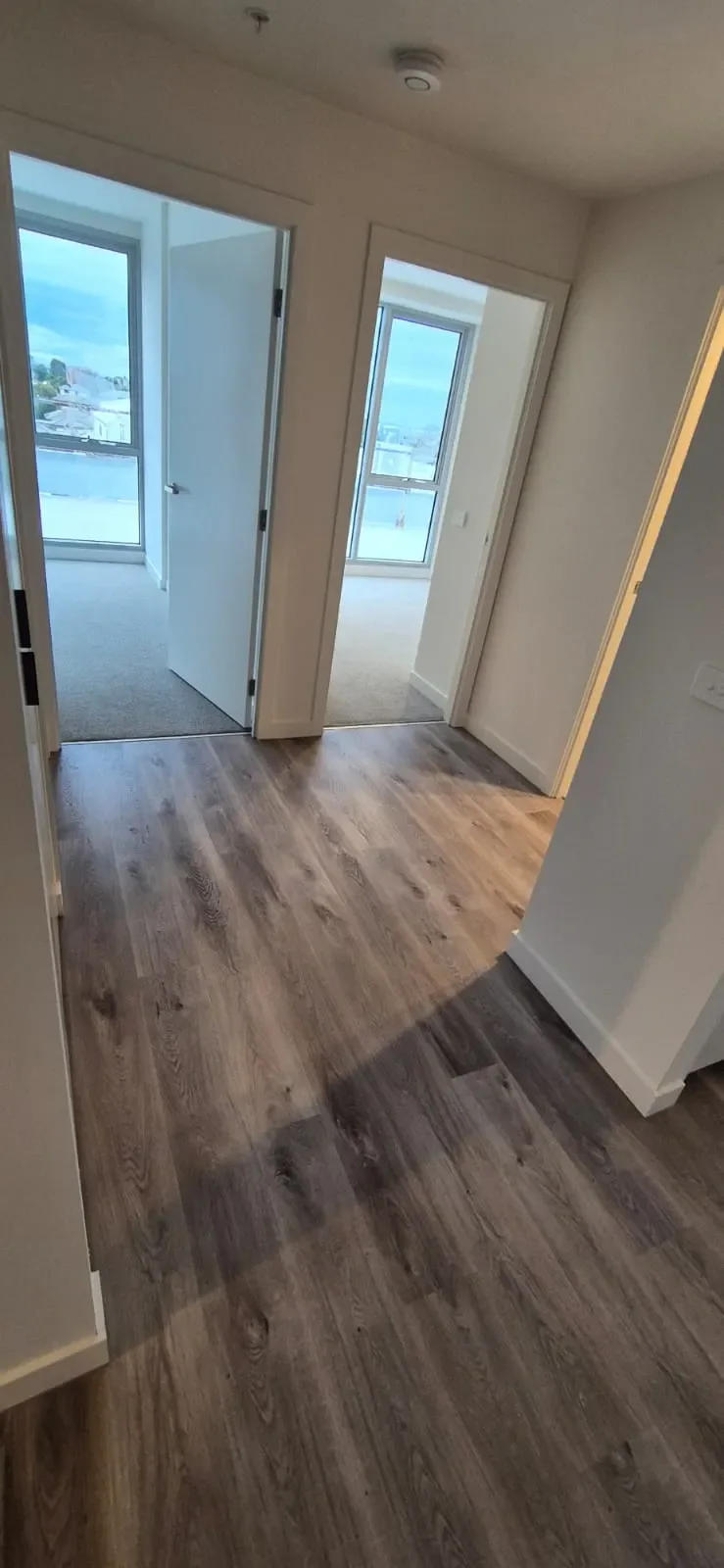 85-Apartment Complex: Hybrid plank, view 8