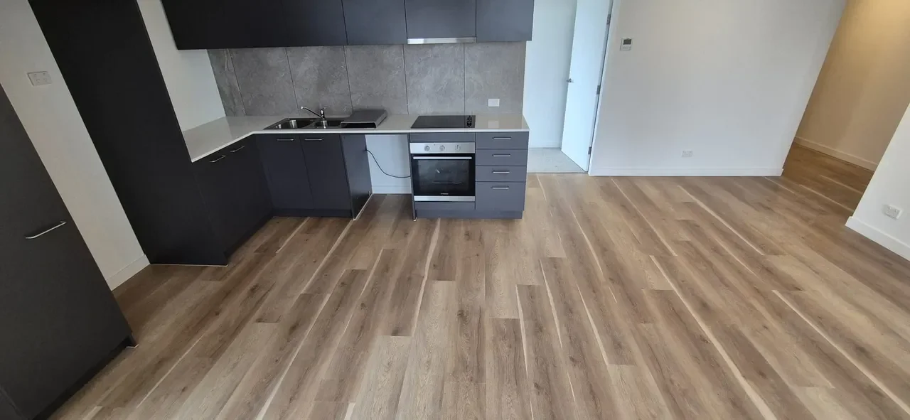 Apartments, Hampton East: Hybrid plank, view 4