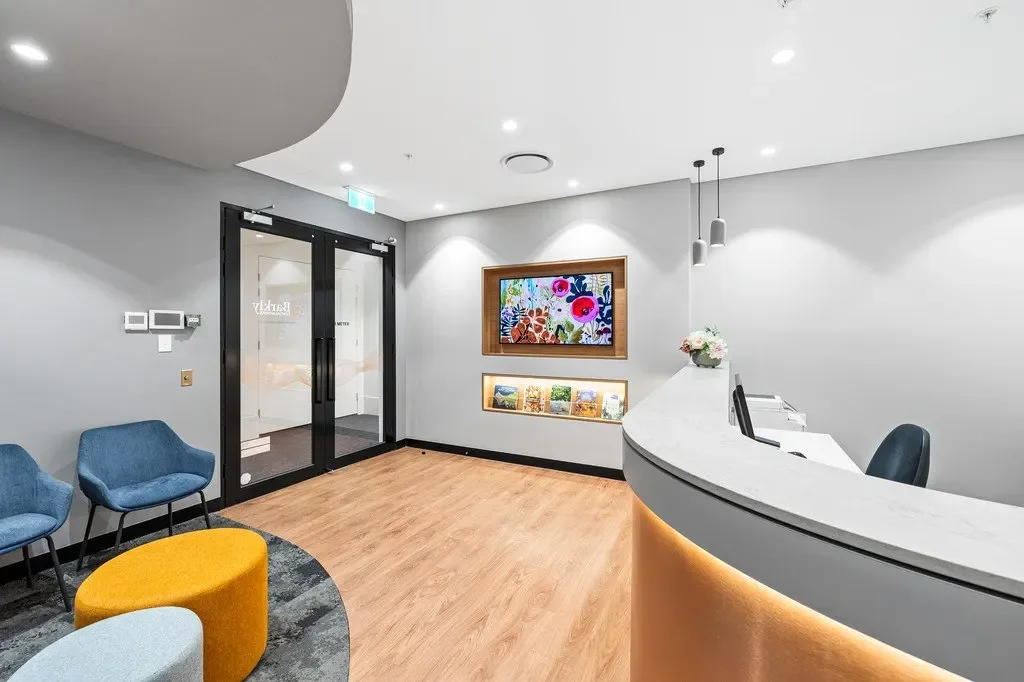 Barkly Dental Works: Vinyl sheet, view 8