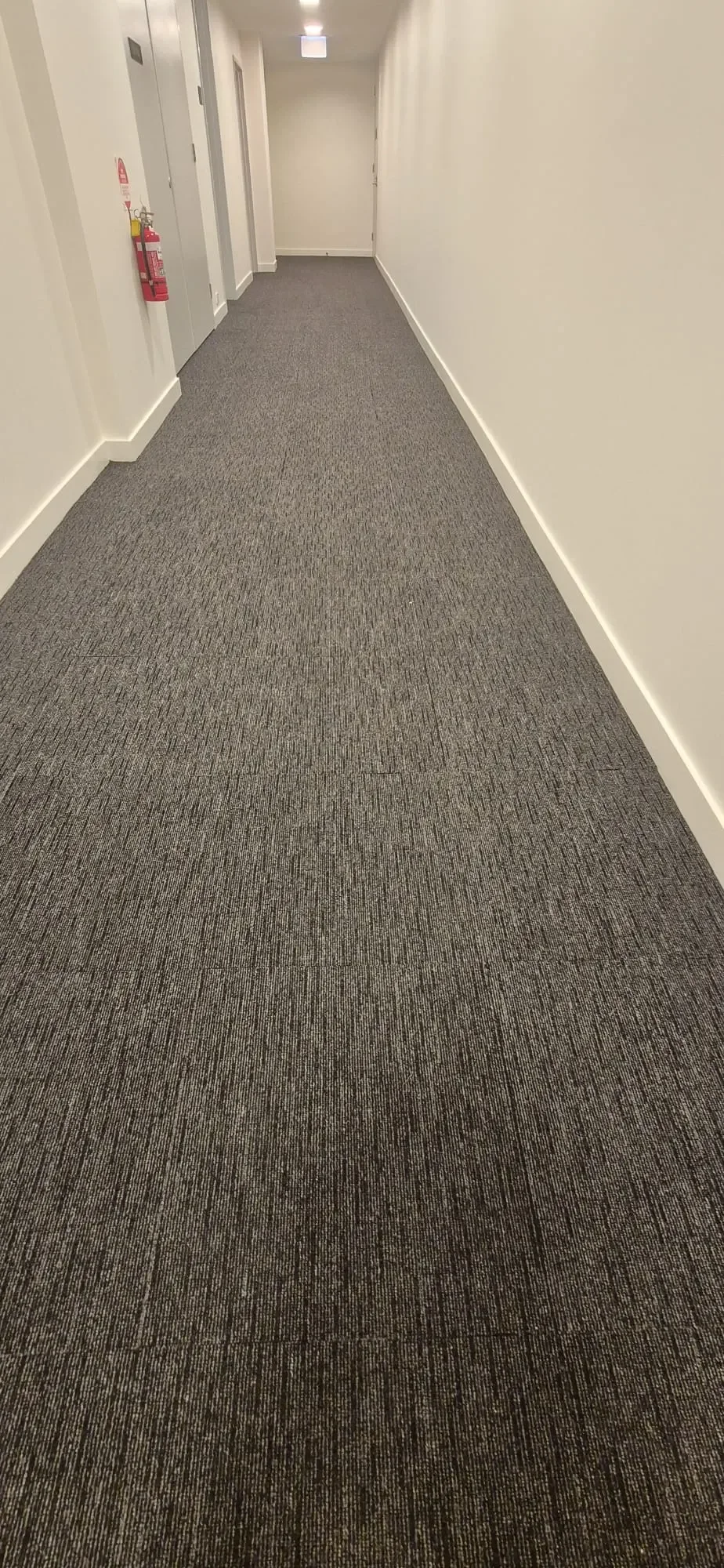 Corridor Refurbishment: Carpet tile, view 2