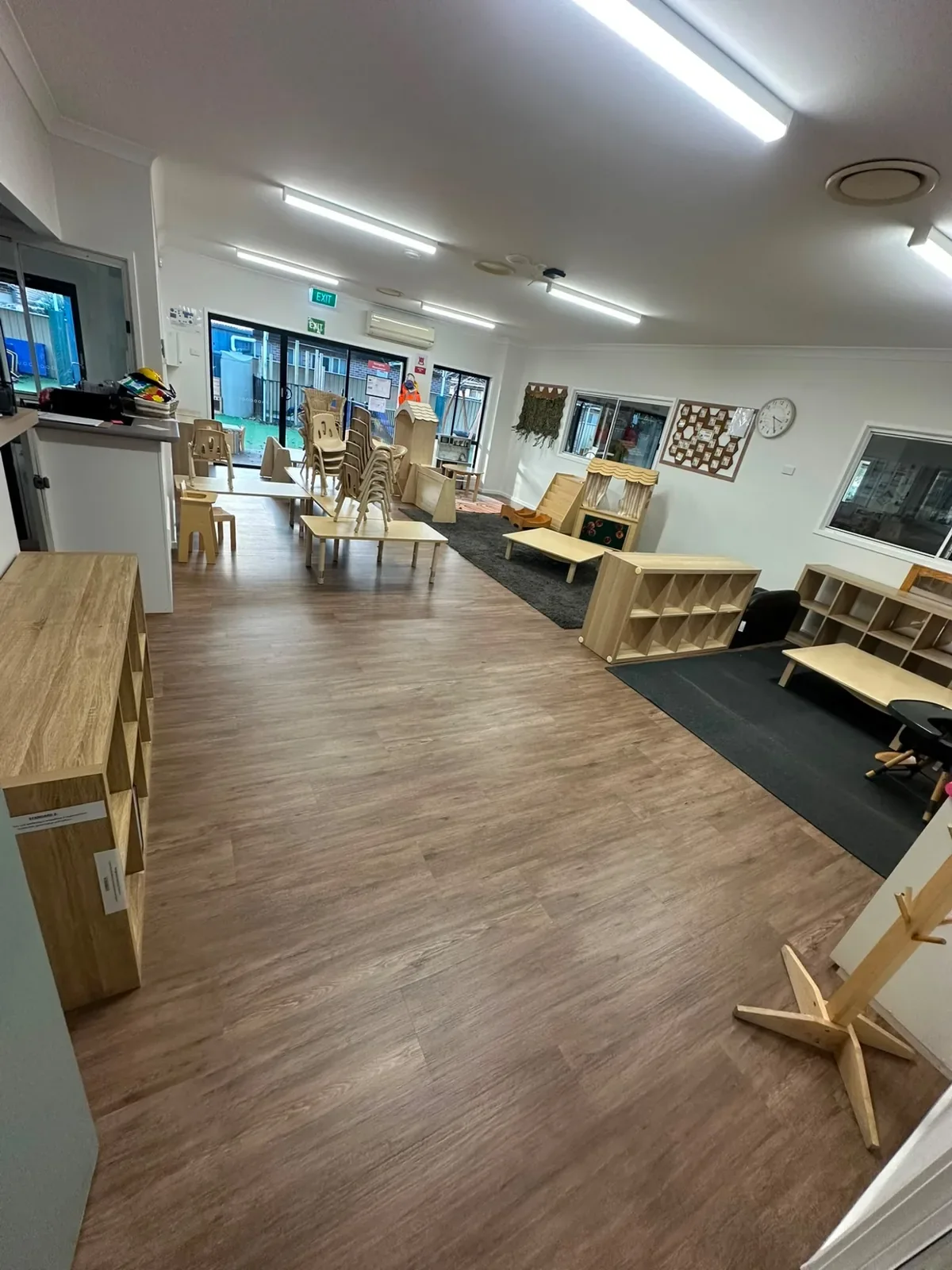Nurture One Reeve Street Children's Centre: Luxury vinyl plank (LVP), view 6
