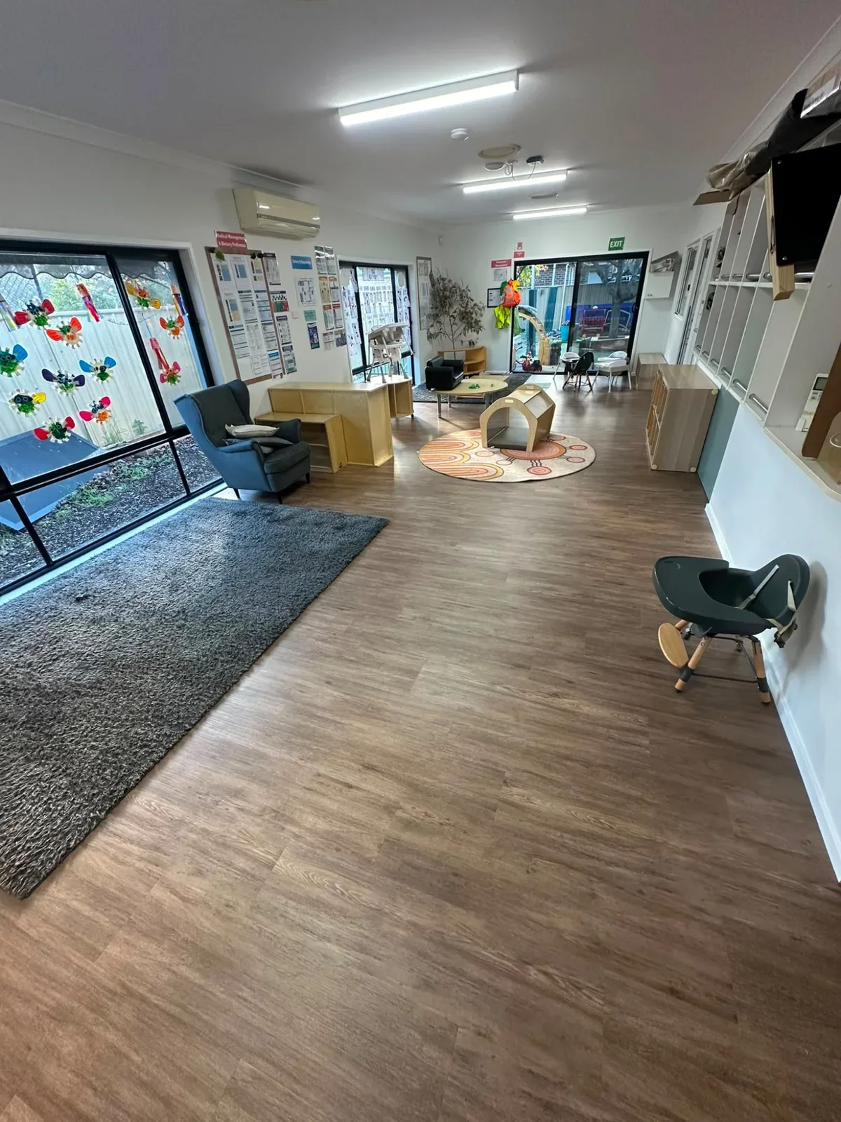 Nurture One Reeve Street Children's Centre: Luxury vinyl plank (LVP), view 7