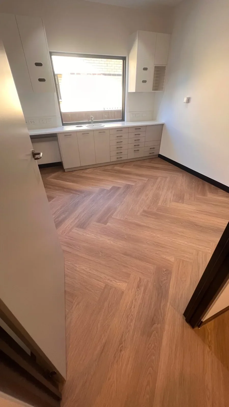 Smile With Me: Luxury vinyl plank (LVP), view 7
